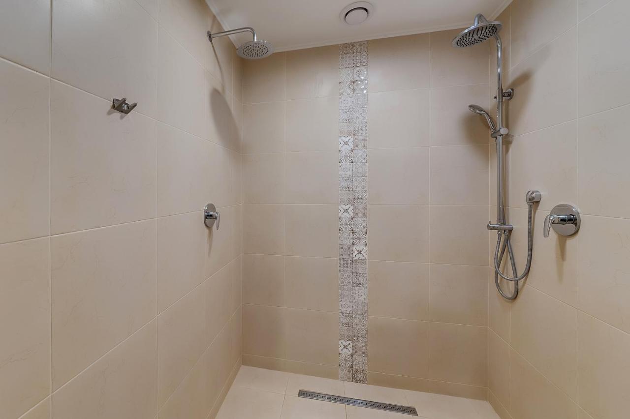 Soborniy Hotel Zaporizhia Extérieur photo